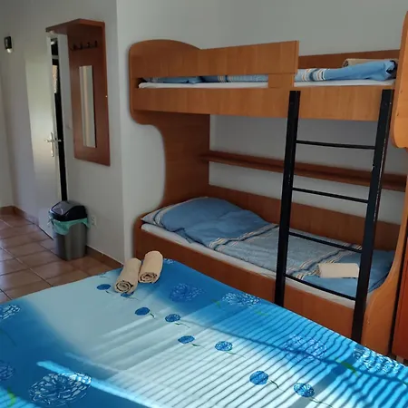 Carmen Guest house